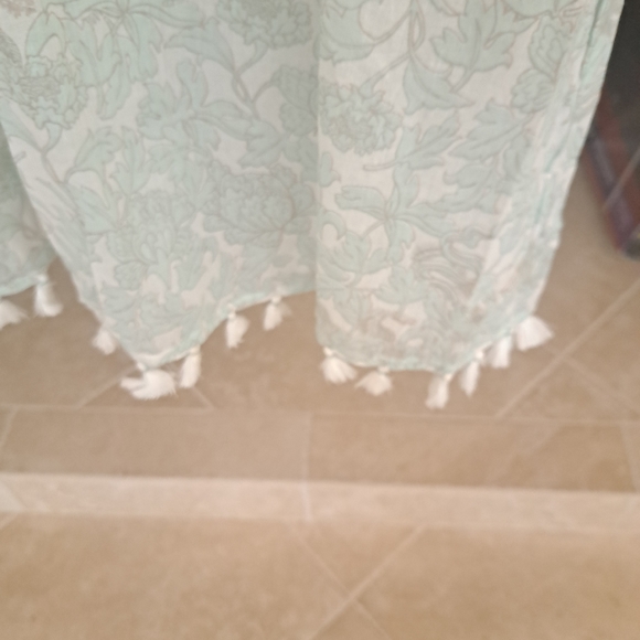 Roller Rabbit Serafena Floral Tunic Sz M NWT pale green Excellent - Picture 3 of 12